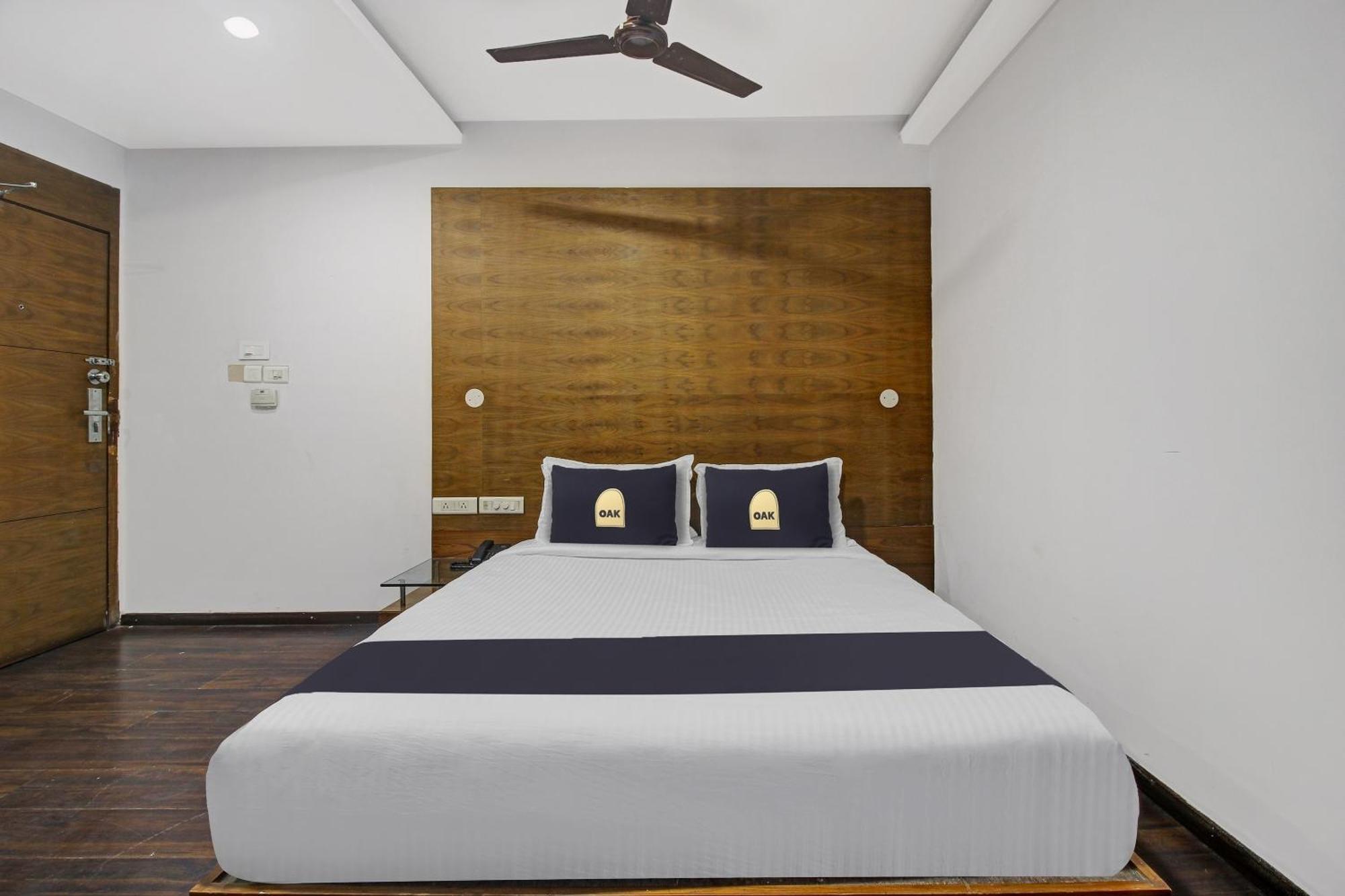 Townhouse Oak The Margi Hotel Near Yosufguda Metro Station Haydarabad Dış mekan fotoğraf