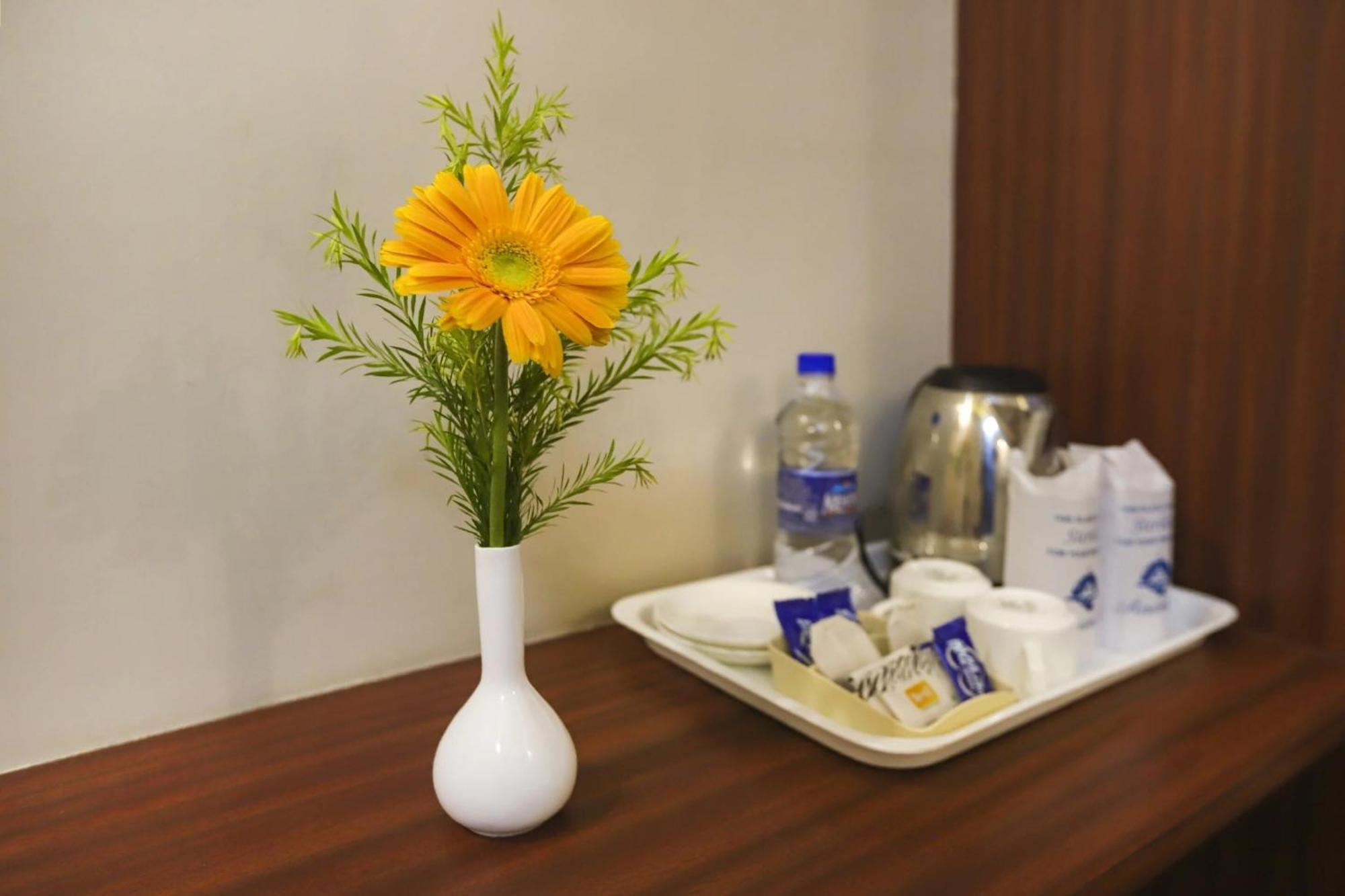 Townhouse Oak The Margi Hotel Near Yosufguda Metro Station Haydarabad Dış mekan fotoğraf
